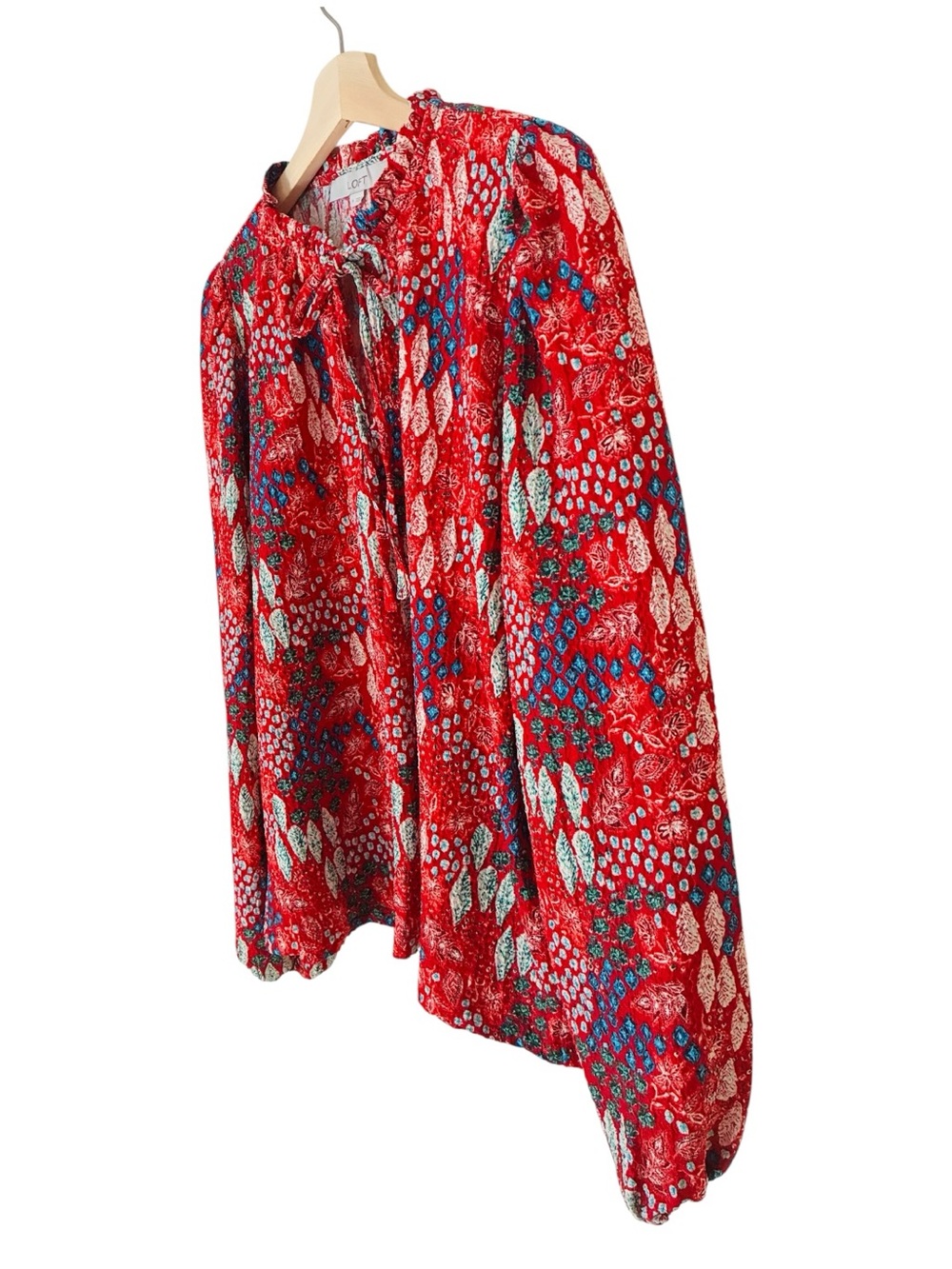Ann Taylor LOFT Sz MEDIUM Red Garden Print Floral Tie-Neck Long-Sleeve Blouse - Picture 4 of 8